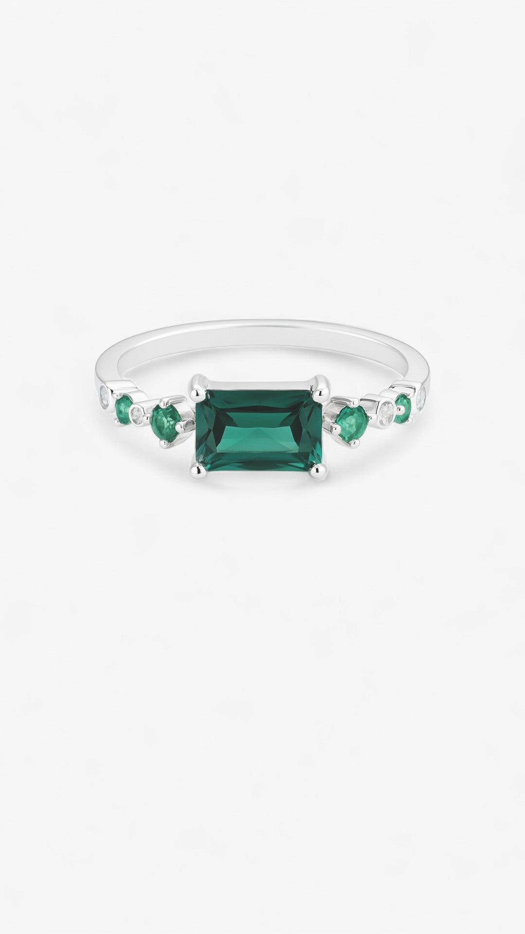 Förtrollad jade ring