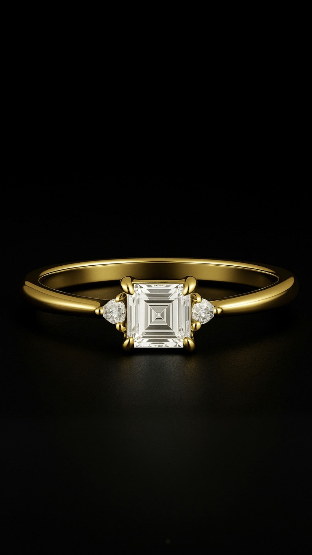 Noble Gleam Ring