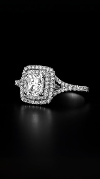 Glänzender Mondlicht-Ring