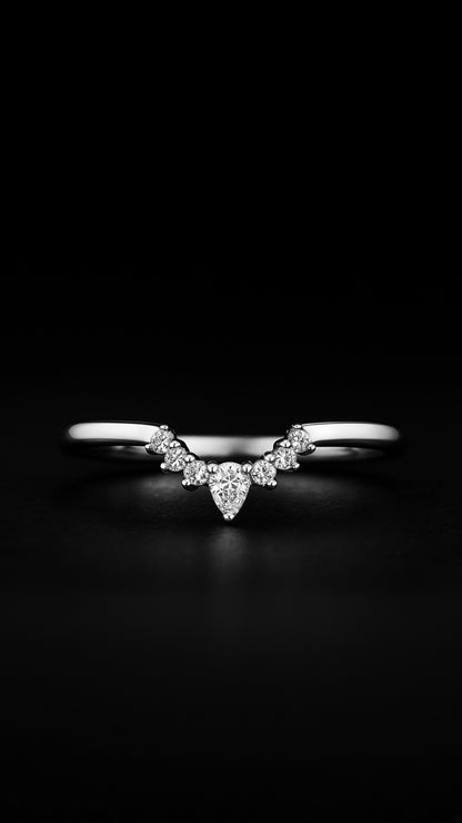 Elegant Mystique Ring