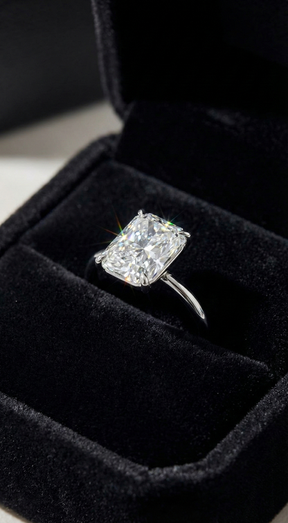 Divine Diamond Ring