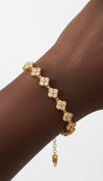 Clover Elegance Bracelet