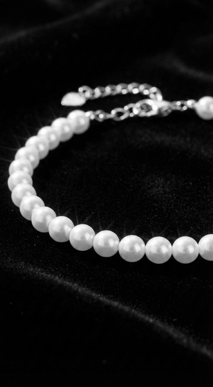 Pearl Presence Bracelet