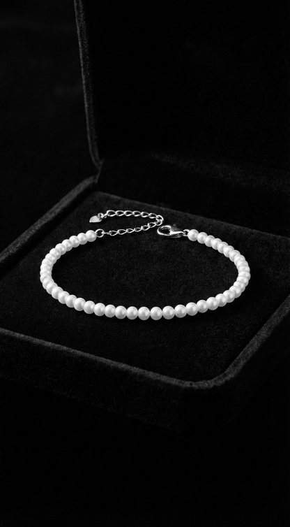 Pearl Presence Bracelet