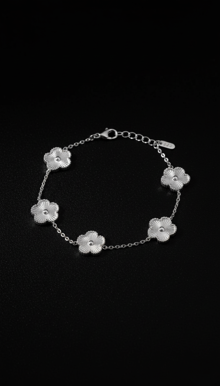 Luxury Clover Bracelet