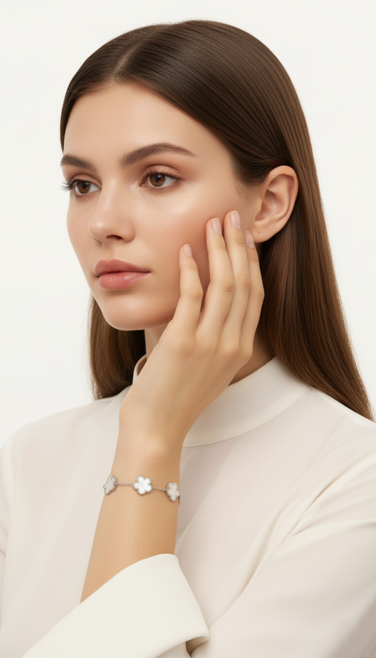 Divine Clover Bracelet