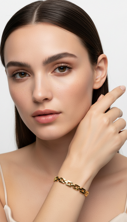 Interlocked Couture Bracelet