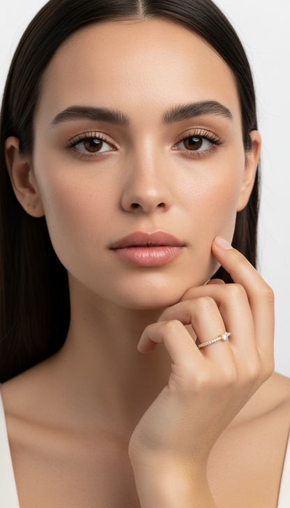 Anillo de susurro romántico