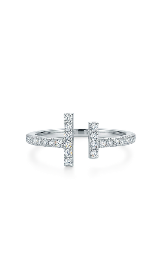 Queen’s Luster Ring