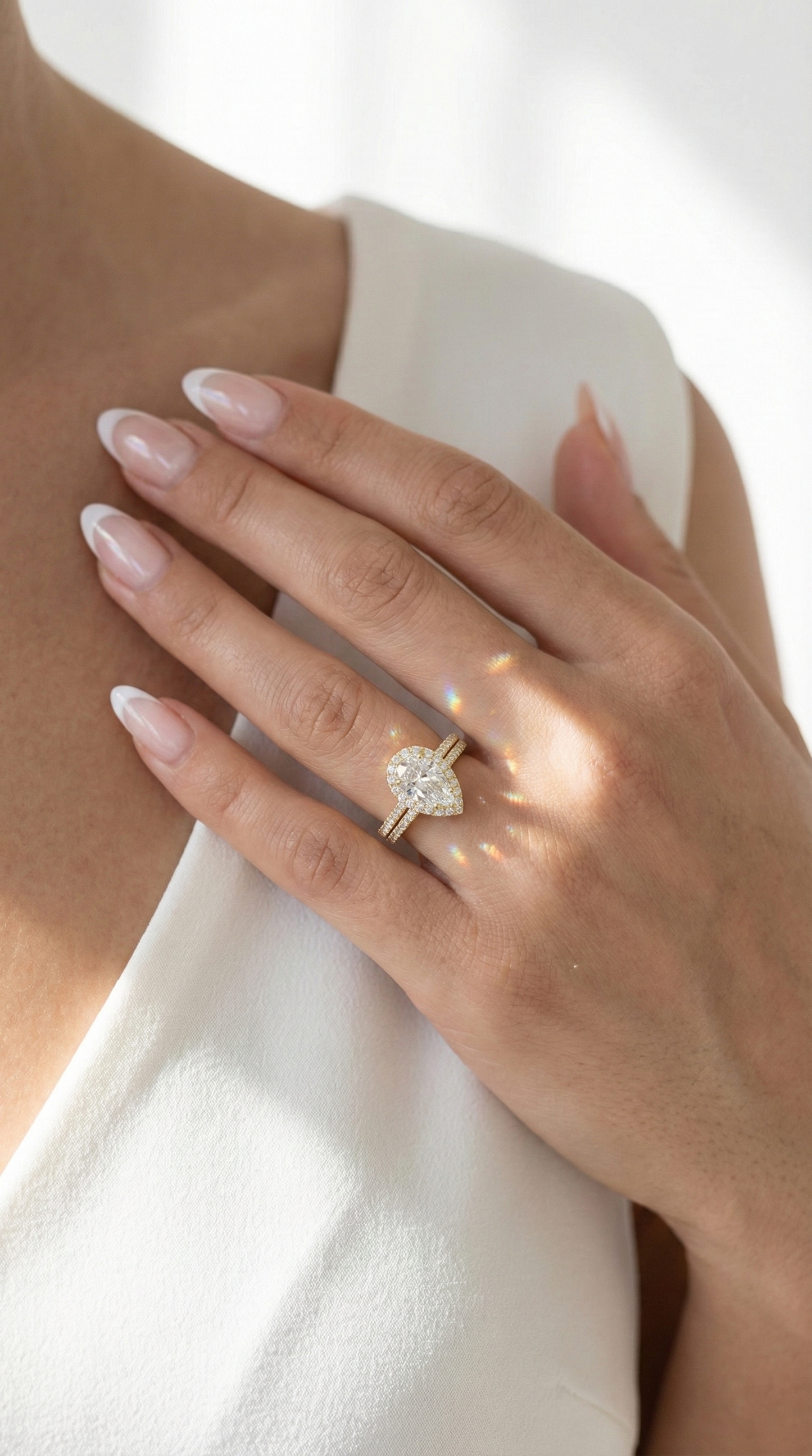 Stellar Eclipse Ring