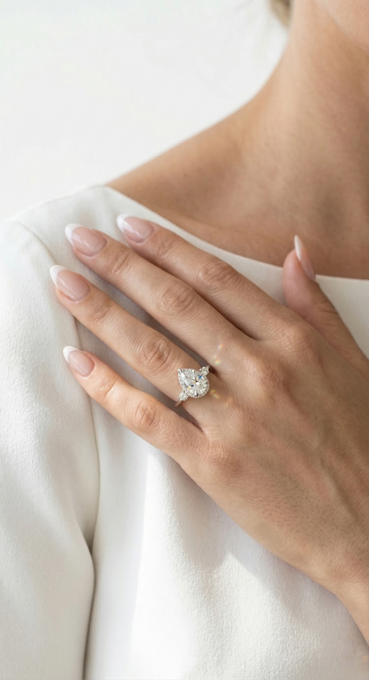 Ethereal Comet Ring