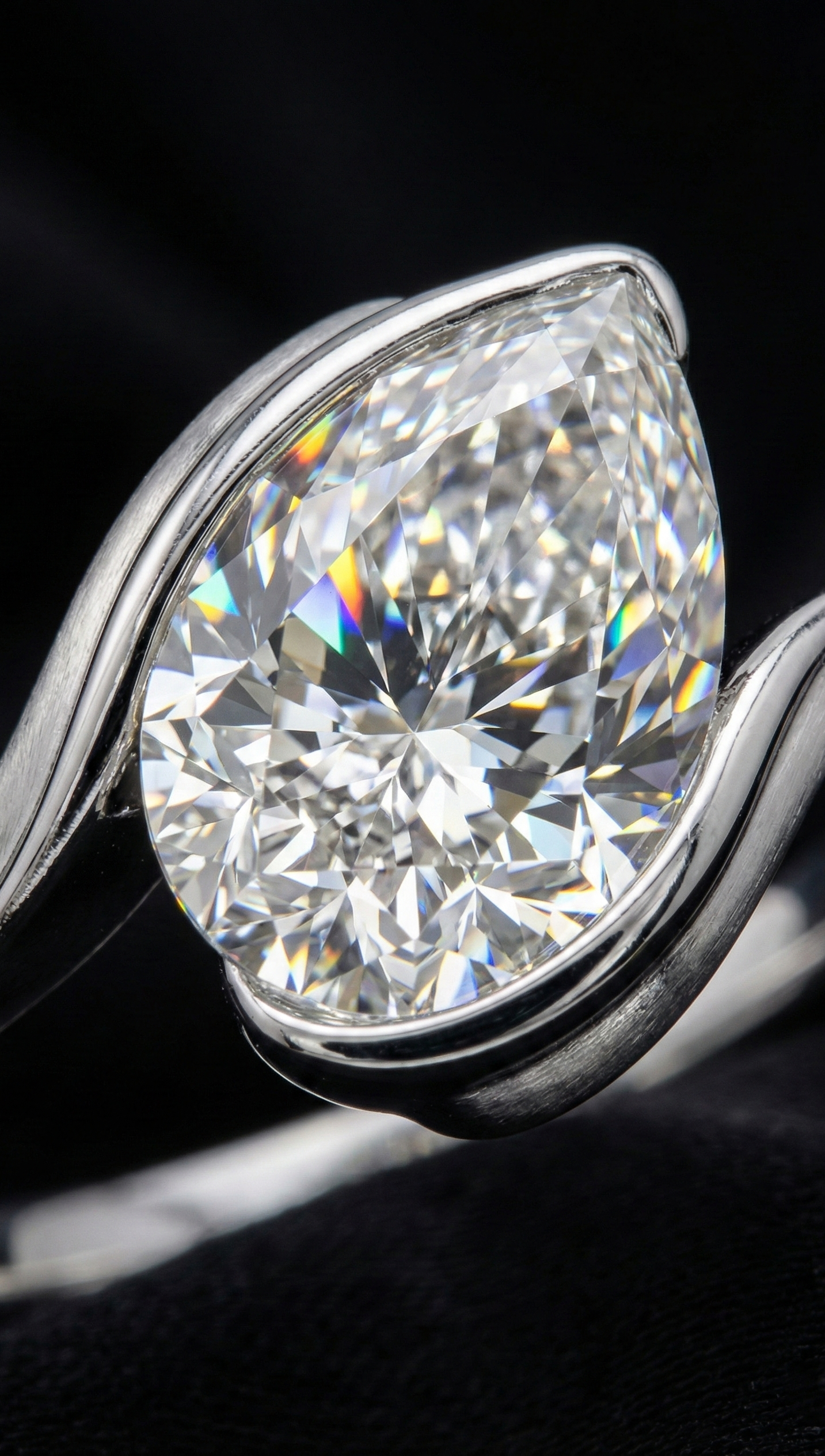 Whispering Aurora Ring