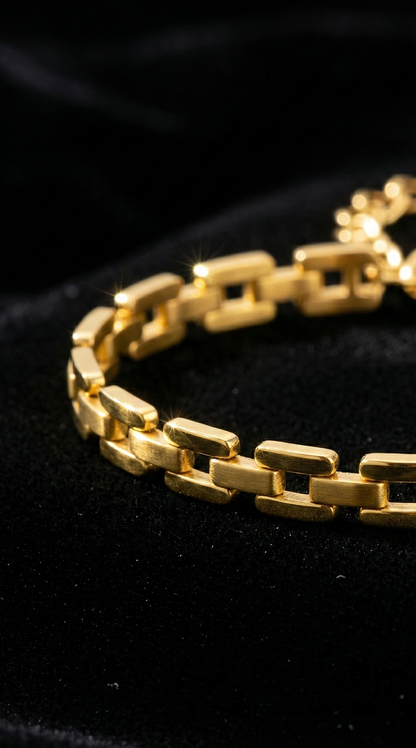 Interlocked Couture Bracelet