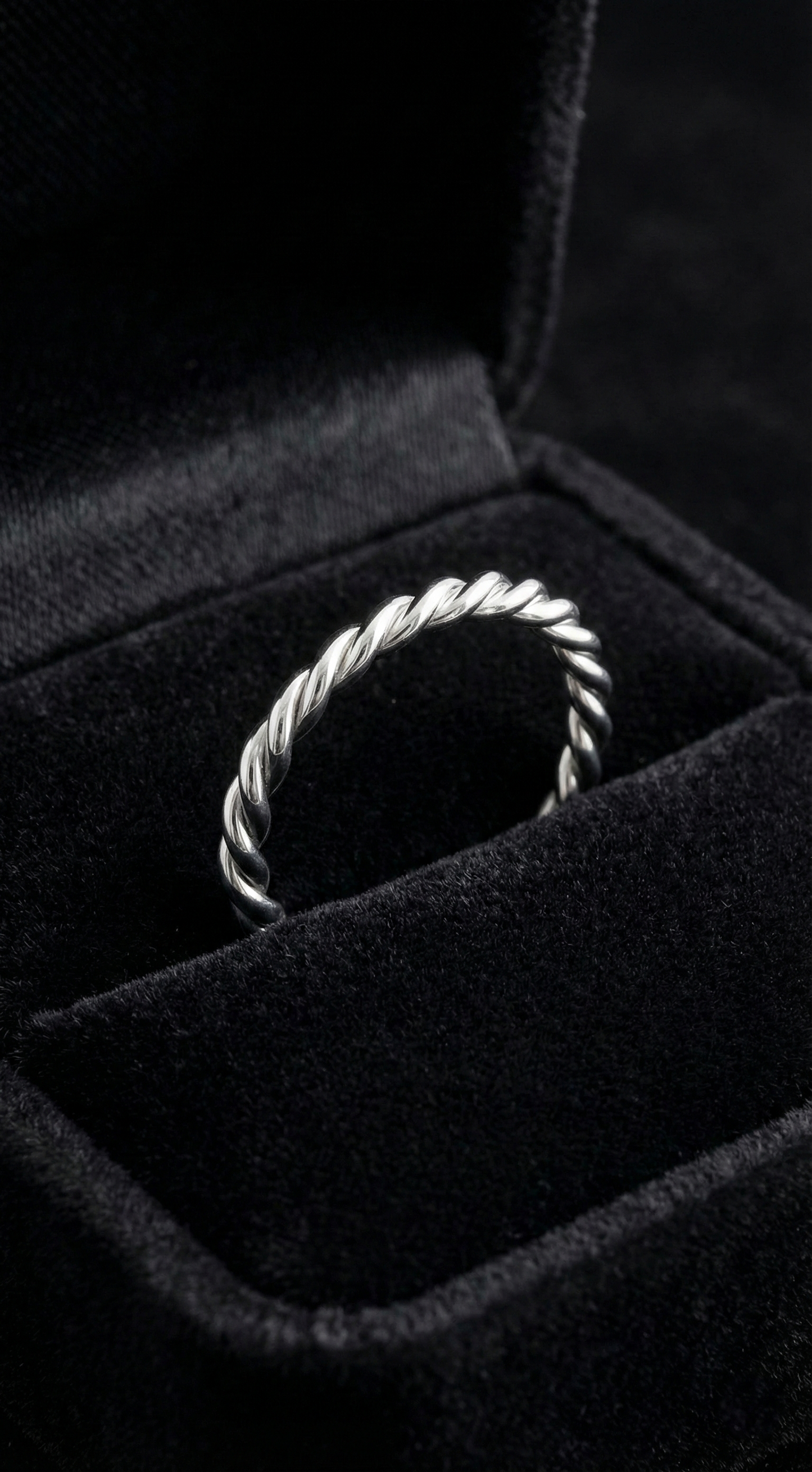 Lunar Loop Ring