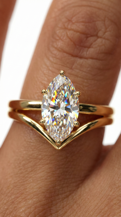 Essential Elegance Ring
