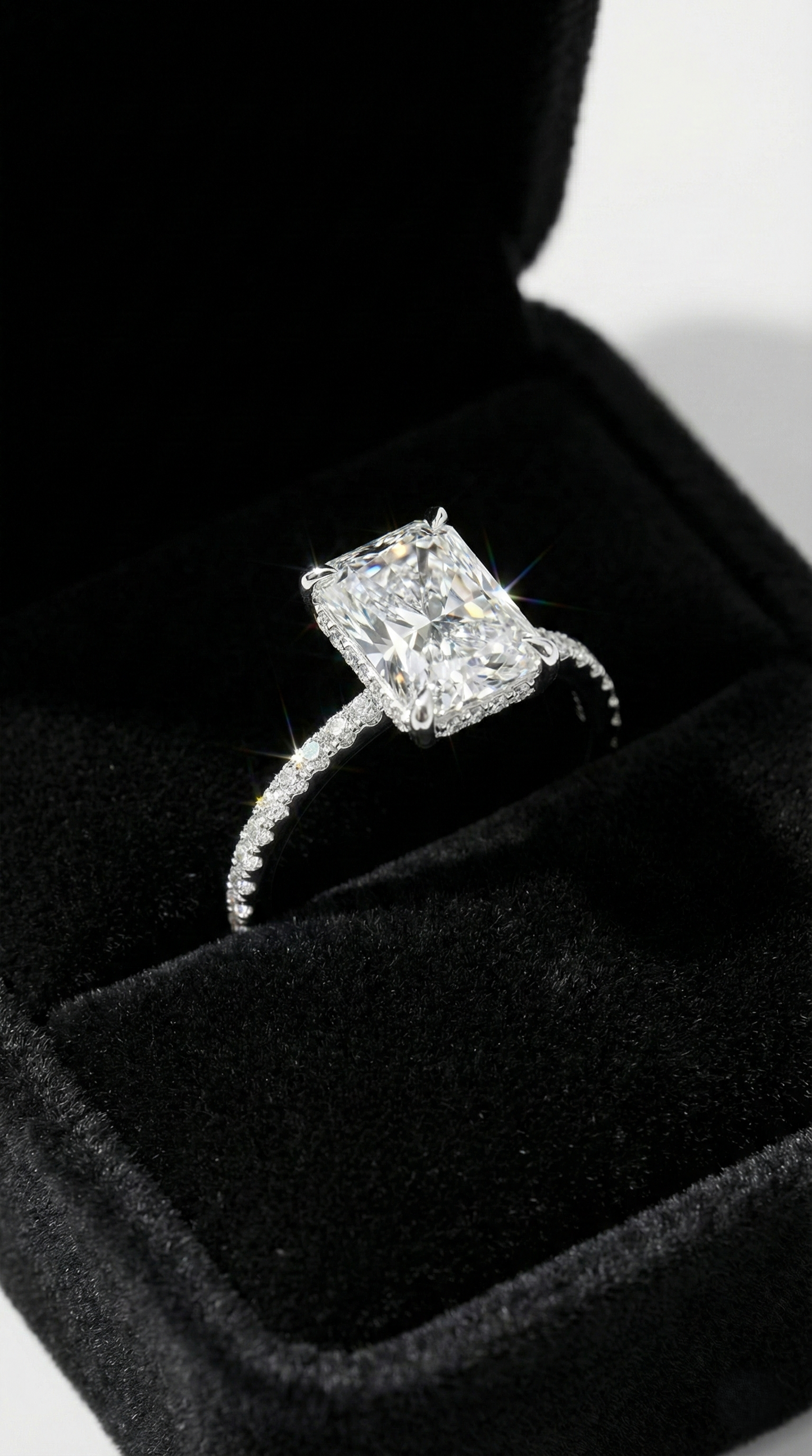 Glimmering Galaxy Ring