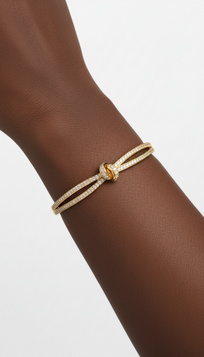 Eternal Hold Bracelet