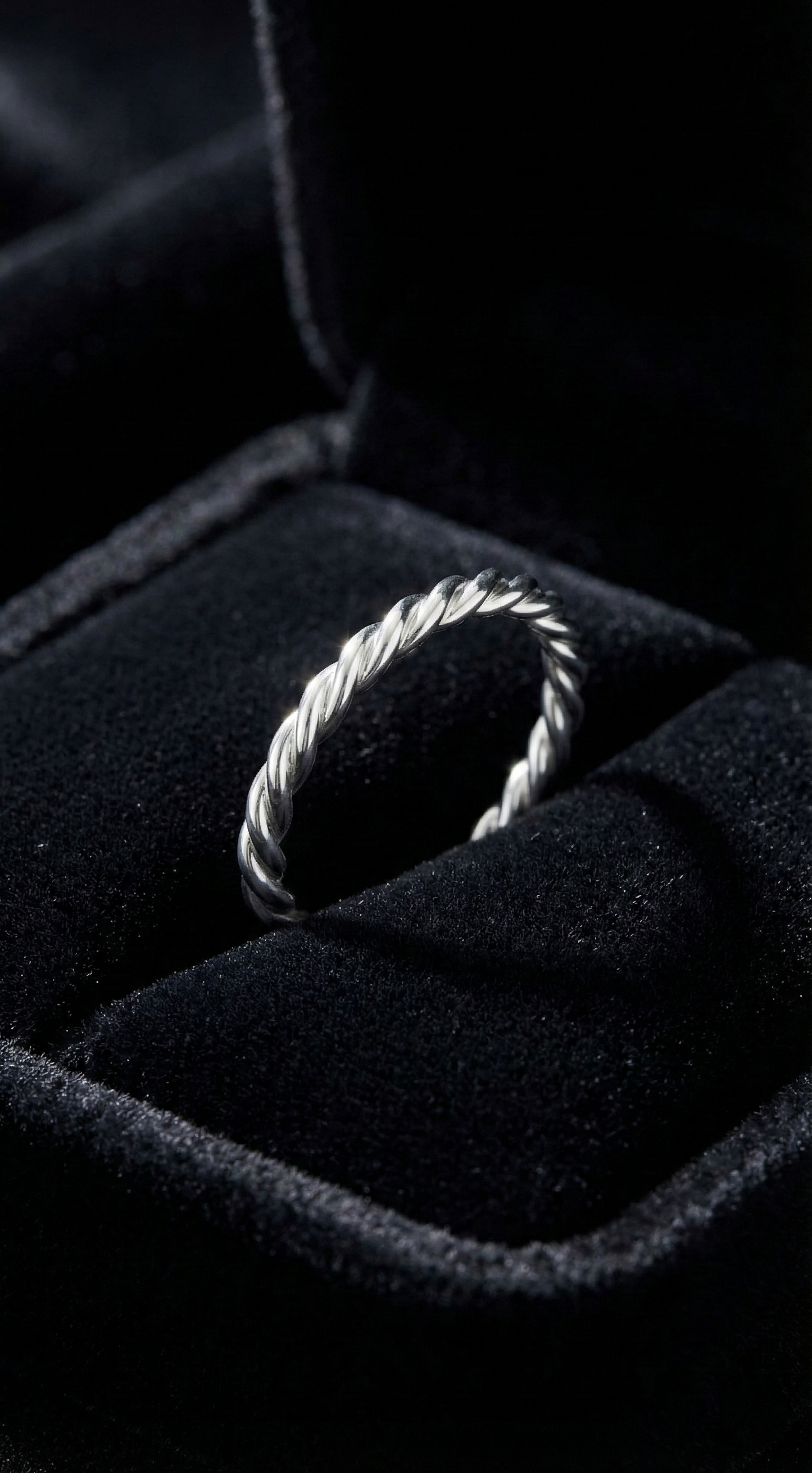 Lunar Loop Ring