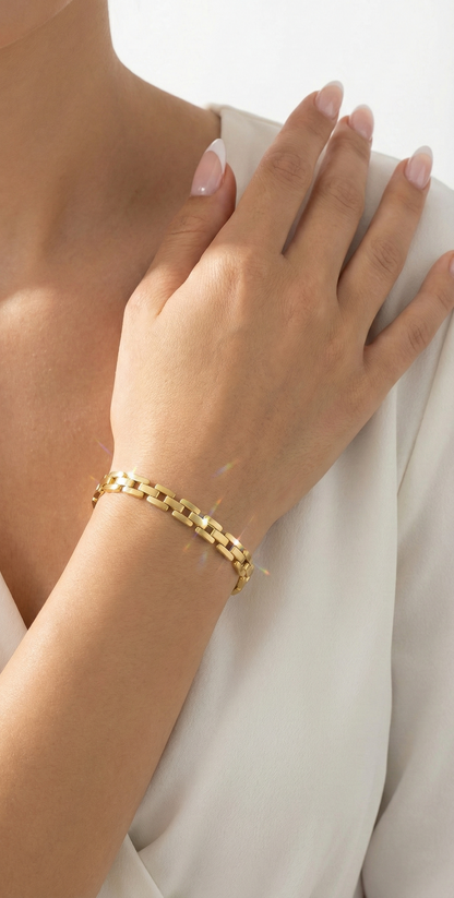 Interlocked Couture Bracelet