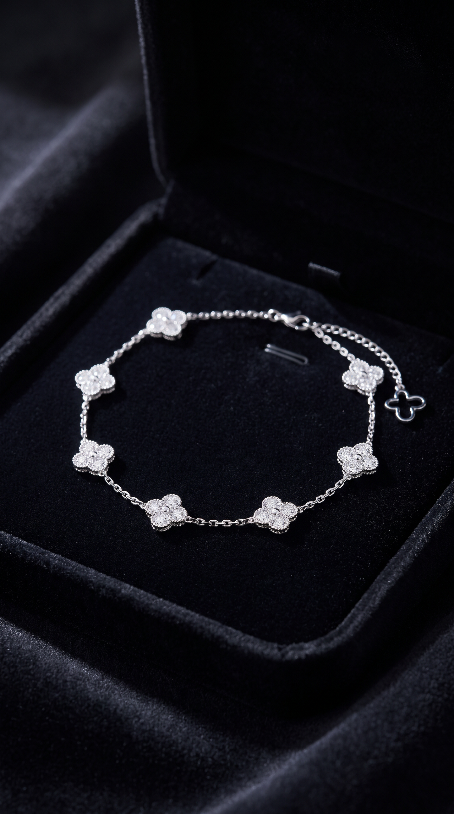 Clover Charm Bracelet