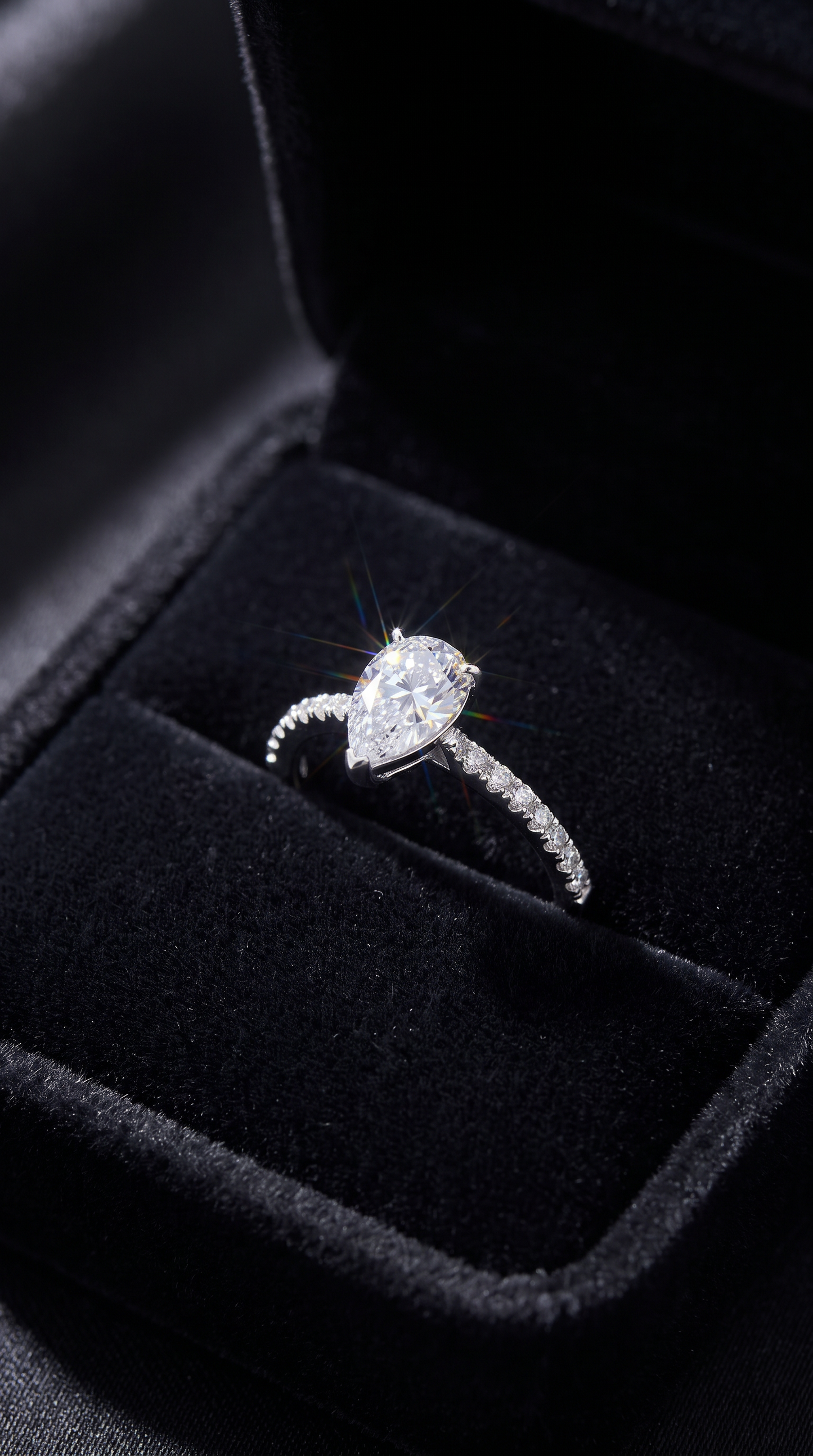 Comet Trail Ring
