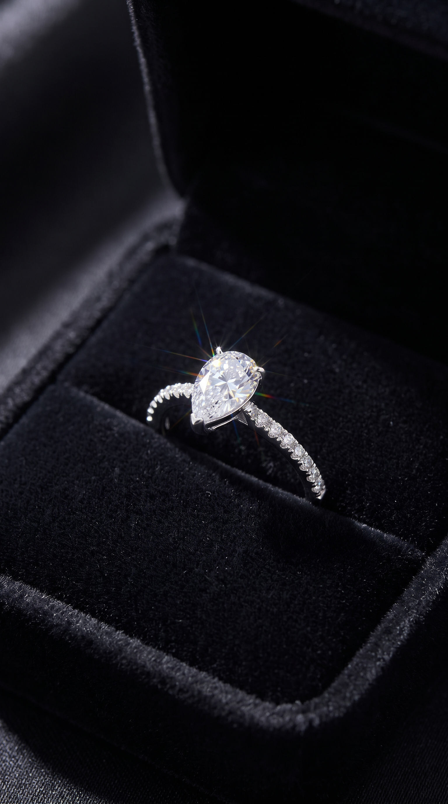 Comet Trail Ring