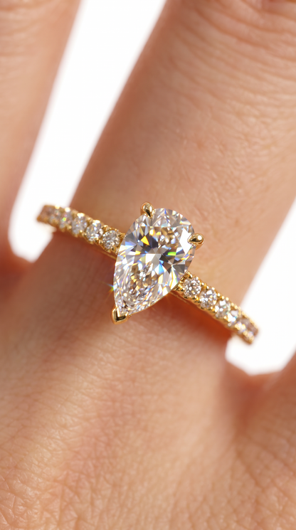 Comet Trail Ring Gold