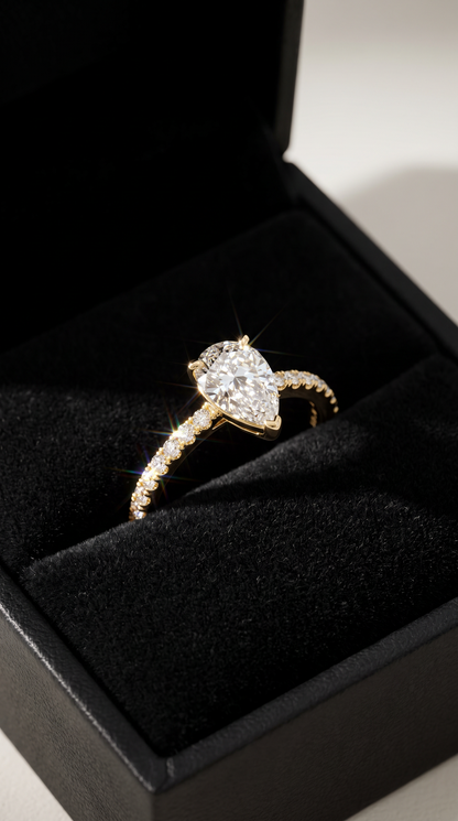 Comet Trail Ring Gold