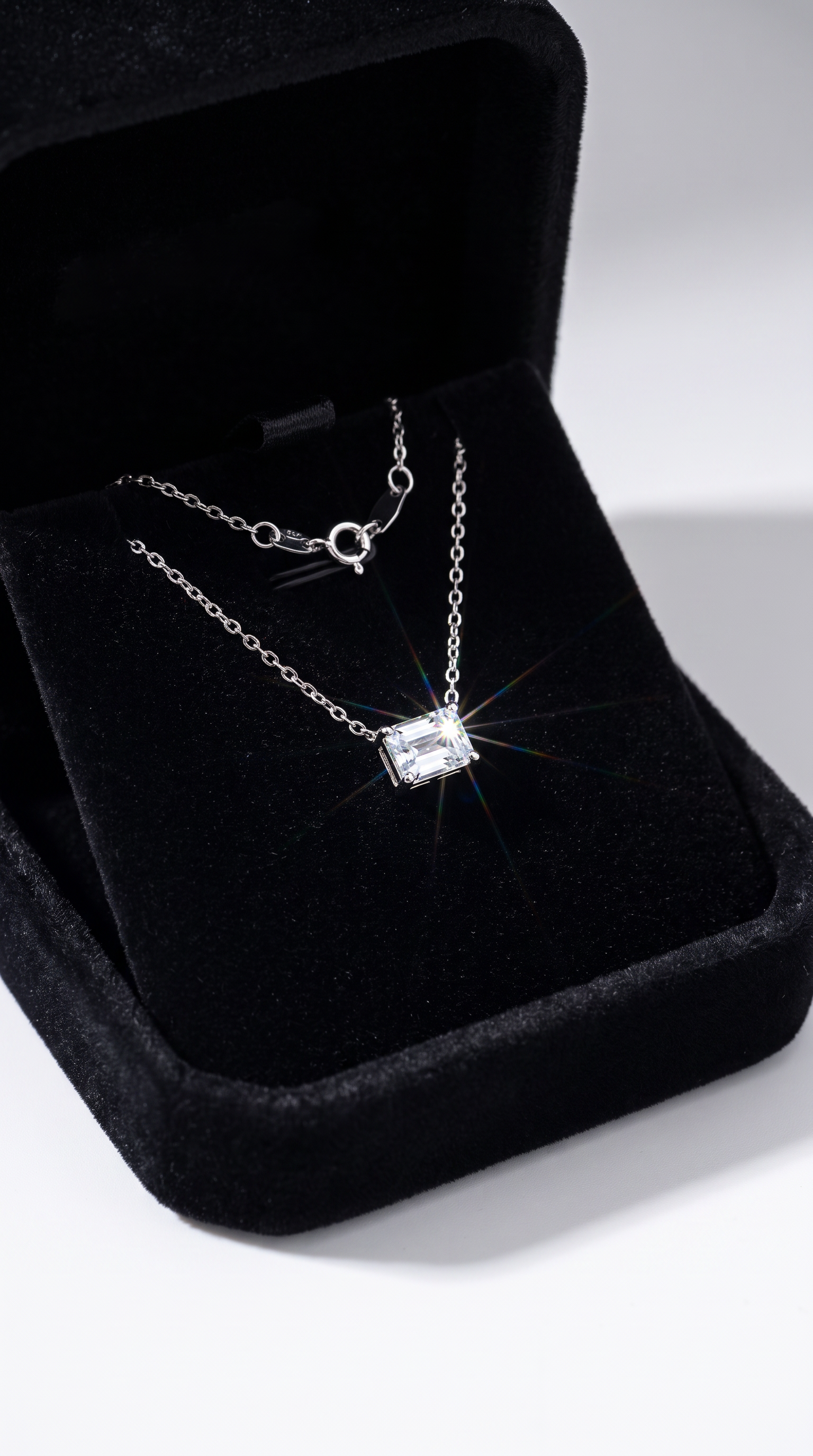 Frozen Horizon Necklace