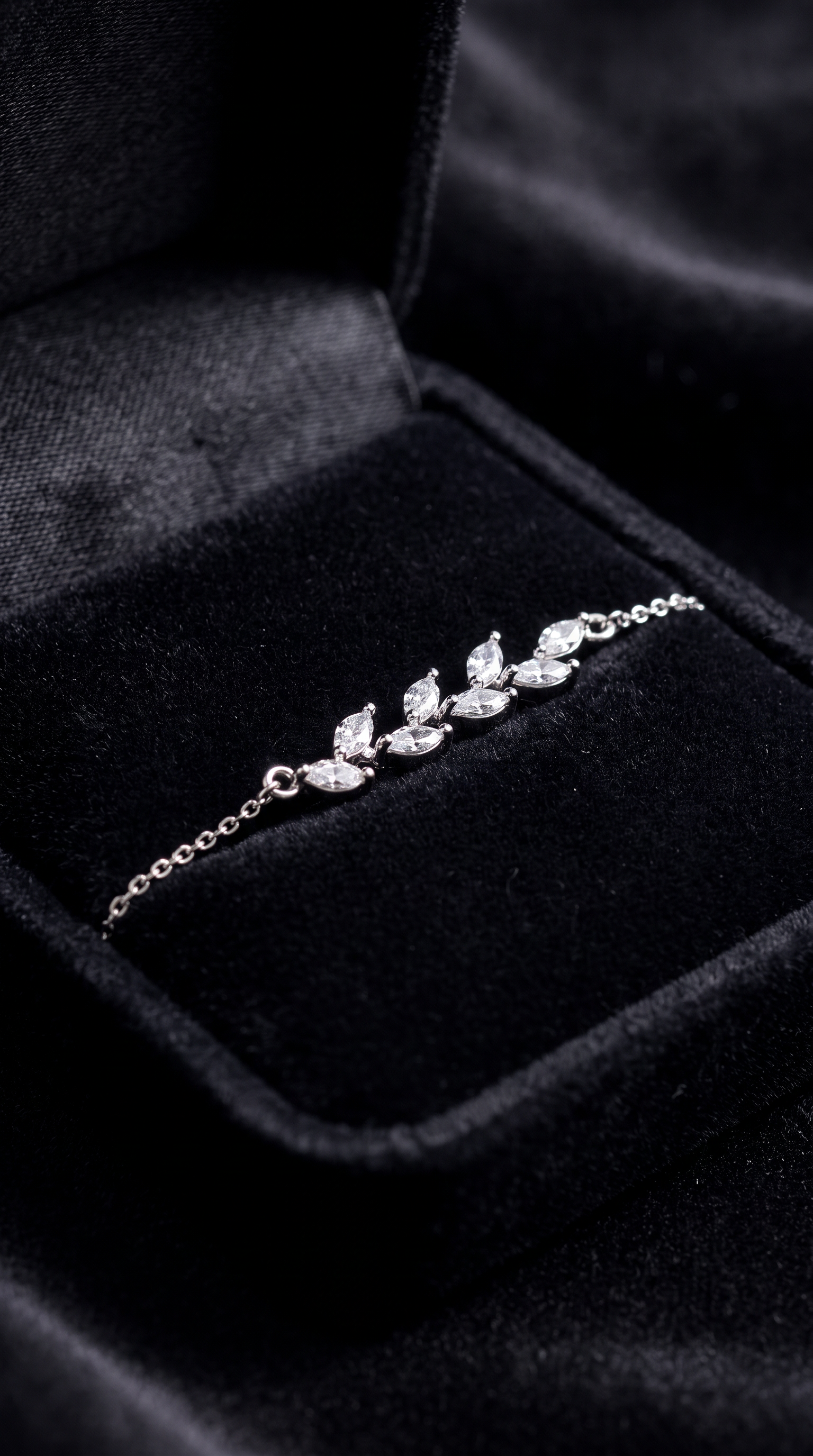 Laurel Vine Bracelet
