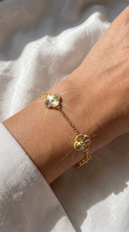 Lucky Clover Bracelet Gold