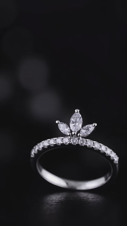 Queen's Dominion Ring