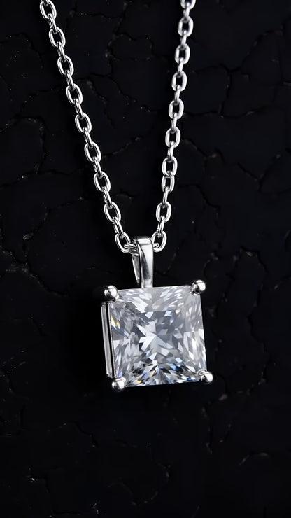 Exclusive Allure Necklace