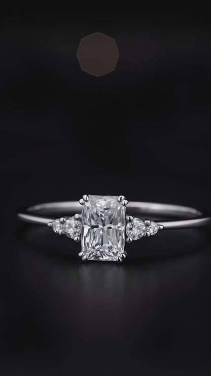 Noble Brilliance Ring