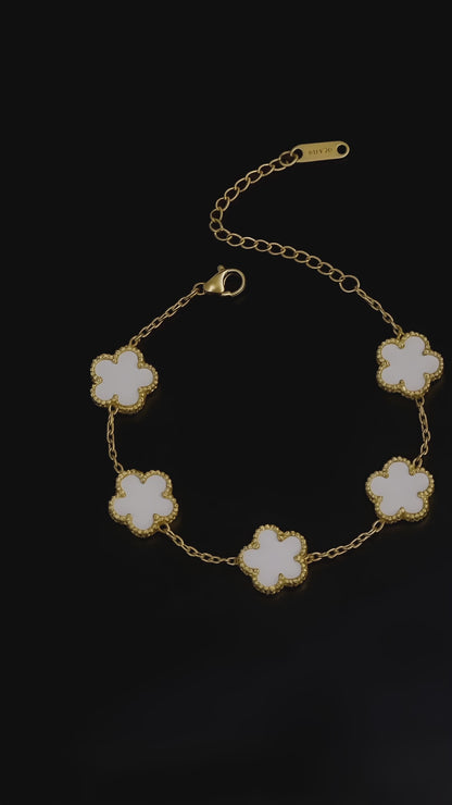 Divine Clover Bracelet