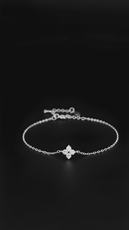 Lover's Leaf Bracelet