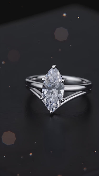 Essential Elegance Ring