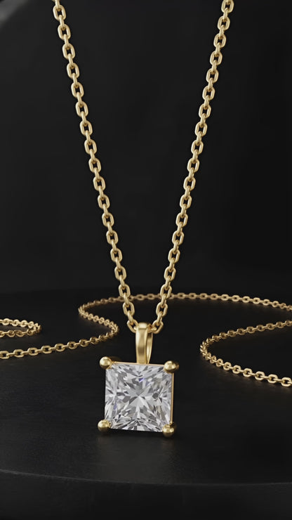 Exclusive Allure Necklace