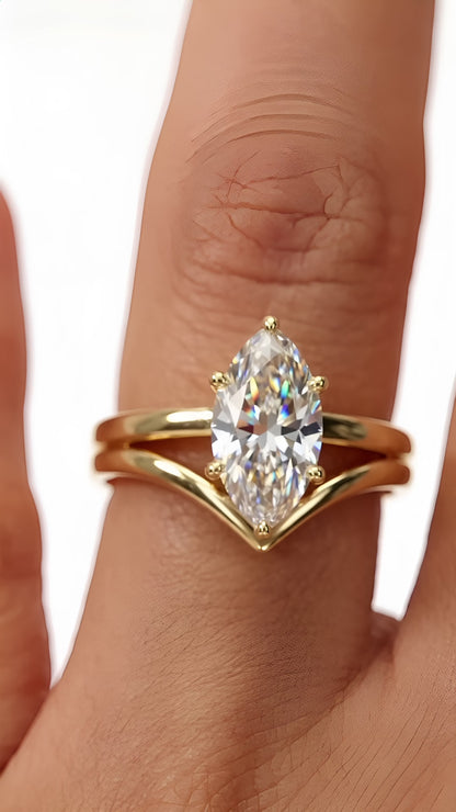 Essential Elegance Ring