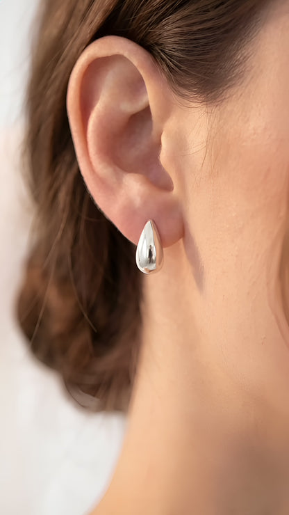 Serene Drop Earrings