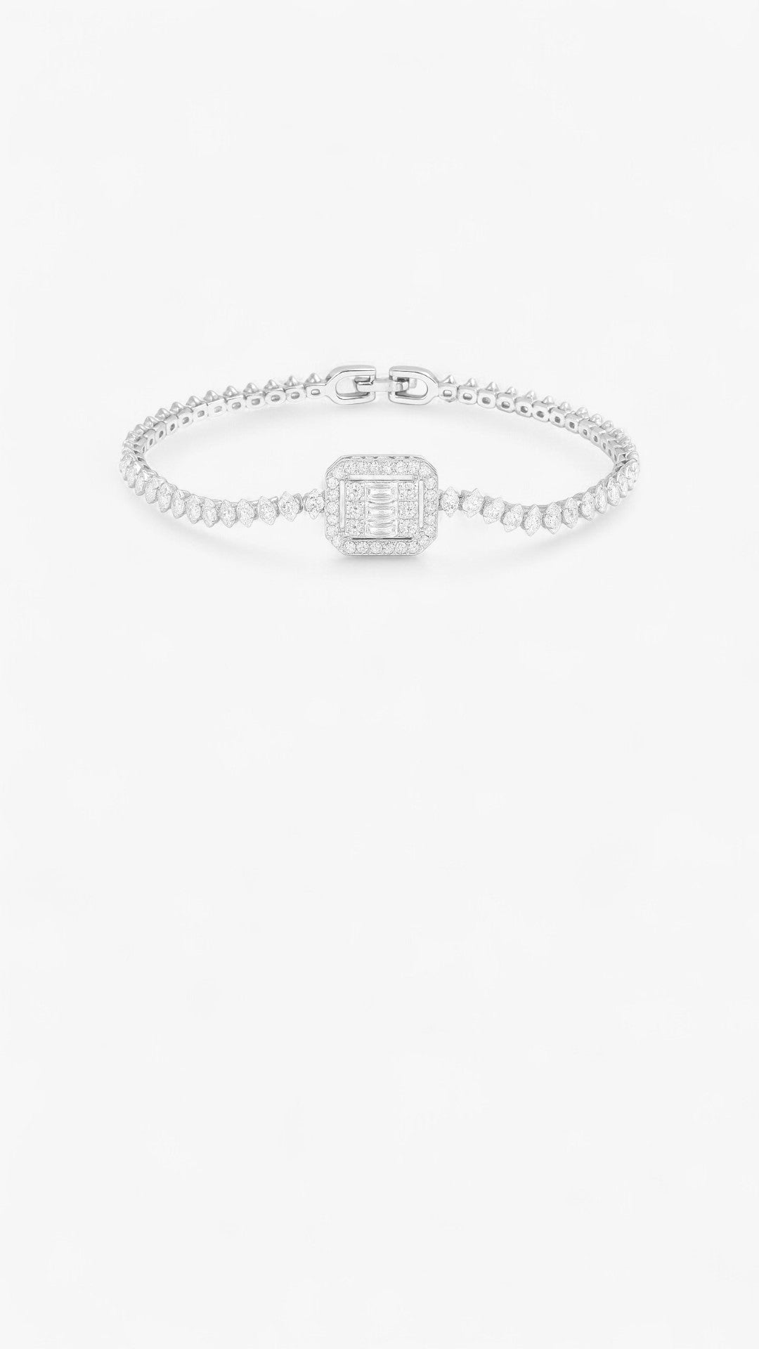 Crowned Gleam Bracelet