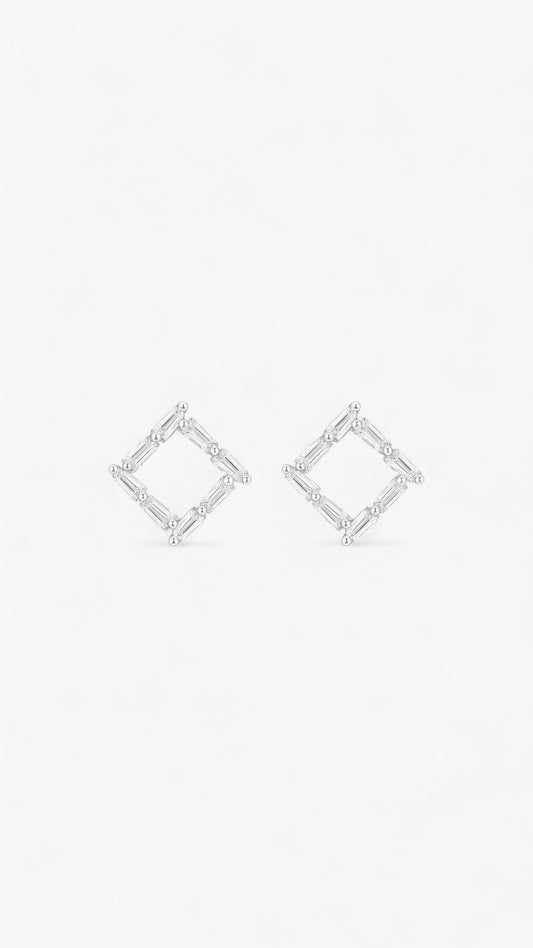 Timeless Refinement Earrings