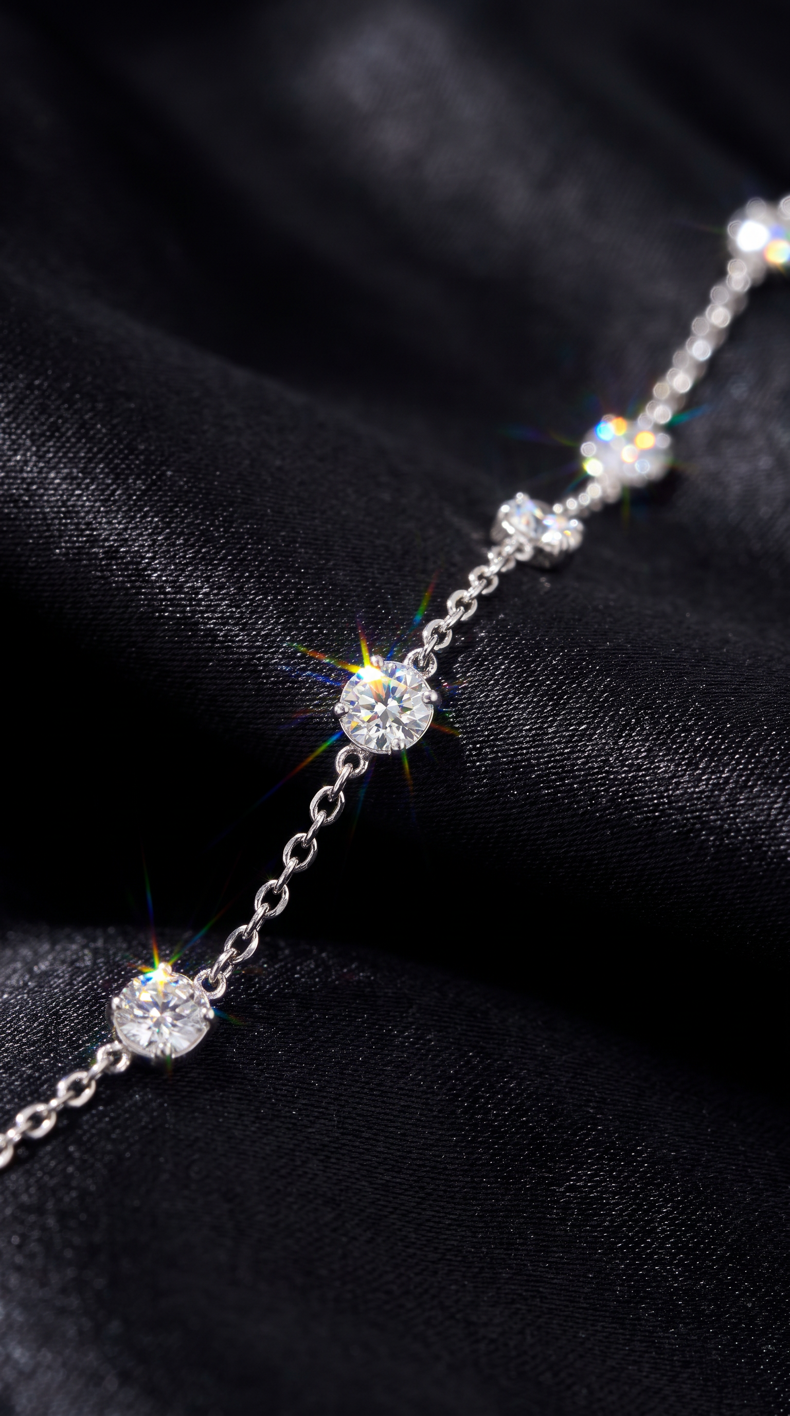 Scattered Stars Necklace