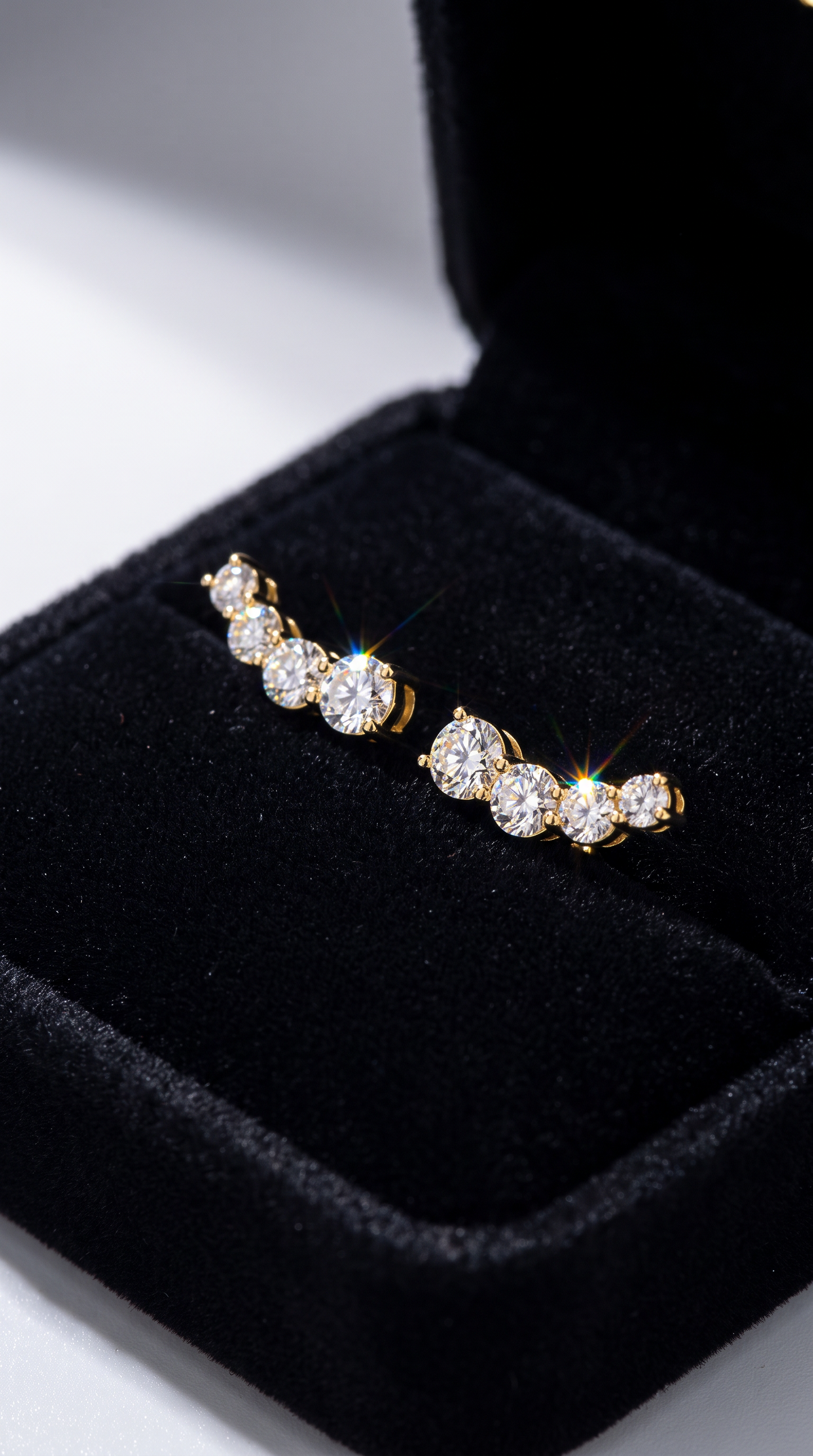 Shooting Star Earrings Gold